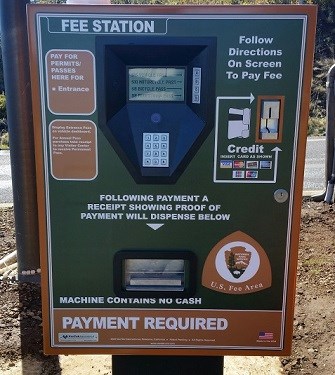 Summit Self Pay Machine