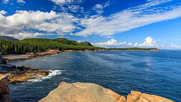 Rocky Ocean Drive in Acadia National Park