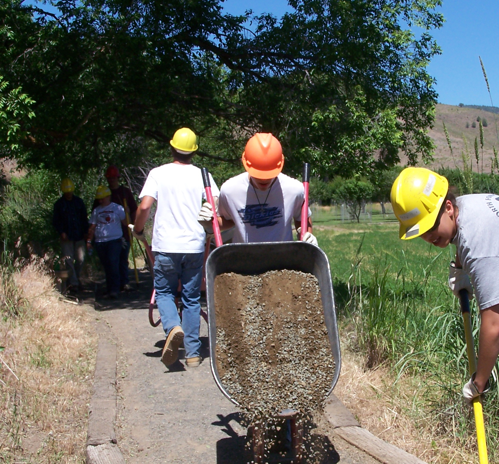Youth help improve the trails at John Day Fossil Beds.