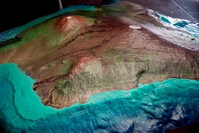 model of volcanoes on Hawaii Island