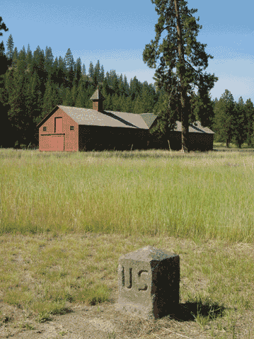Fort Spokane: The quartermaster's red barn.
