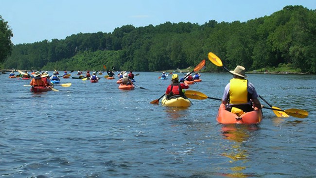 kayakRiver