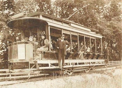 A Historic Trolley Picture From 1908