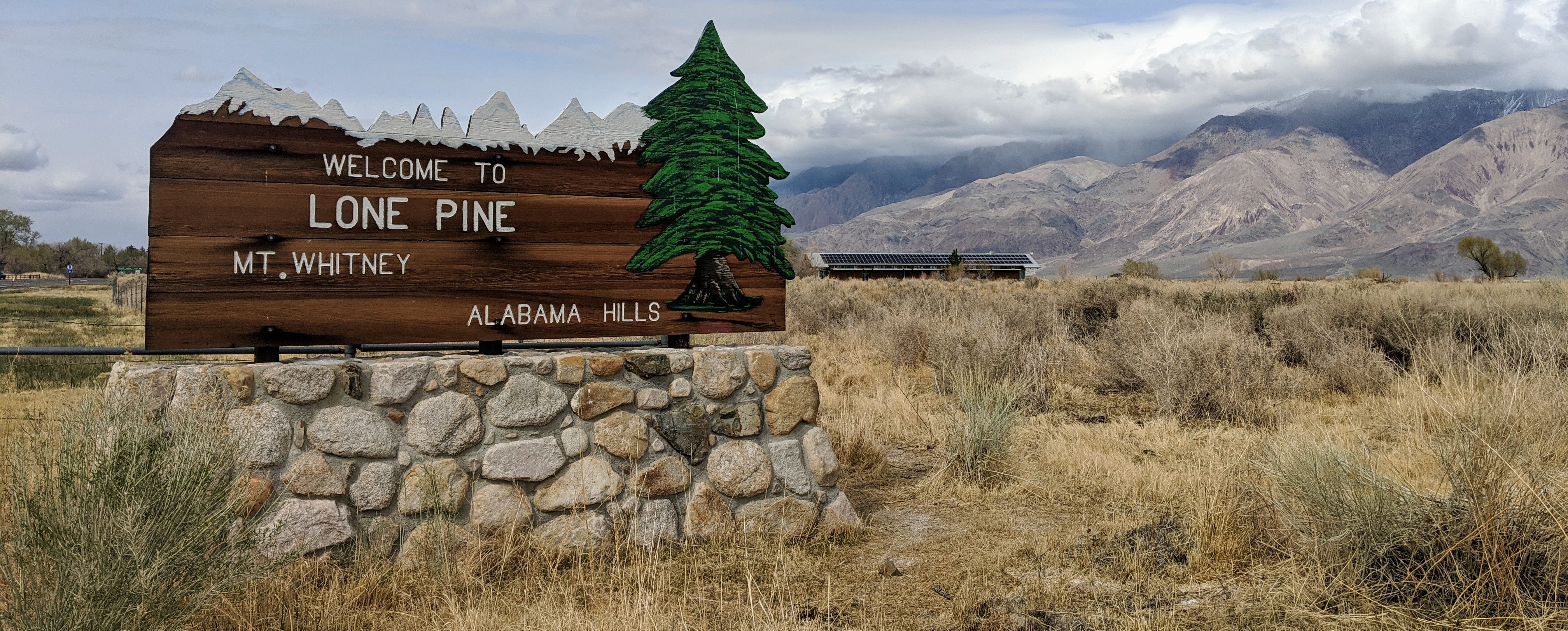 Sign that says welcome to lone pine, Mt. Whitney Alabama Hills