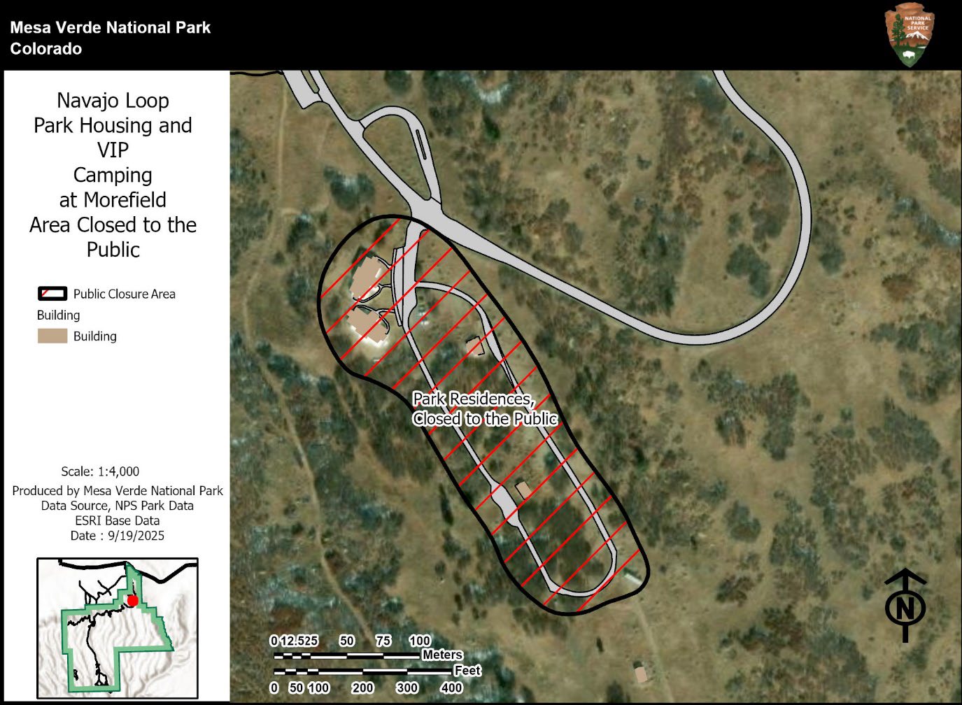 Red stripes within a black border on the park map indicate areas closed to the public. This includes park residences and the Navajo Loop campground. The legend defines the public closure area. Map scale is 1:4,000. An inset map for location context.