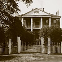 Rosalie Mansion surrounded by trees