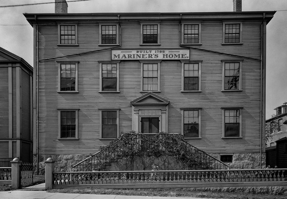 Historic black and white photo of the Mariners' Home