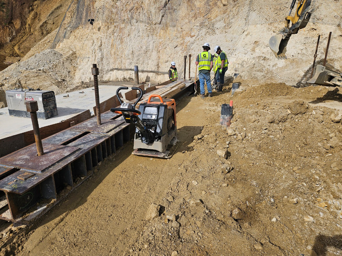 Framing members of the launch platform 