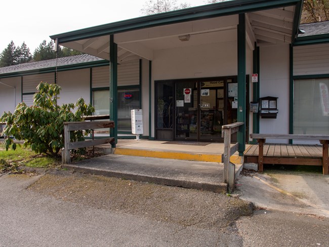 View of the entrance to the Hoodsport Visitor Center