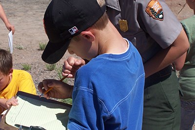 School Group Dig paper 400