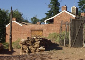 Winsor Castle at Pipe Spring National Monument during the summer.
