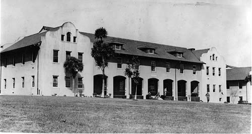 Building 1204, a barracks at Fort Winfield Scott, circa 1930.