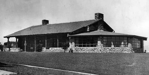 Building 1299, the NCO club at Fort Scott, built 1937.