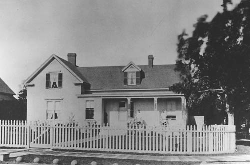 Officer's home on Funston Avenue