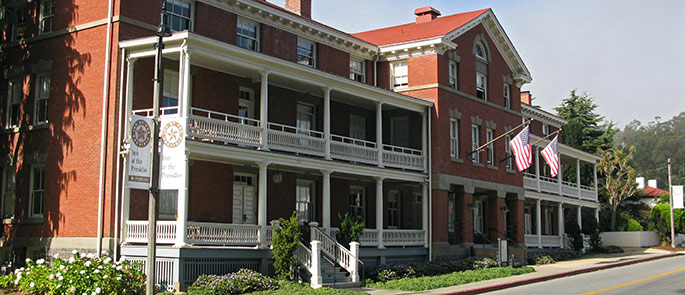Inn at the Presidio