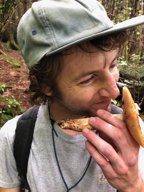 Researcher Chance Noffinsinger Studying Russula in the Park