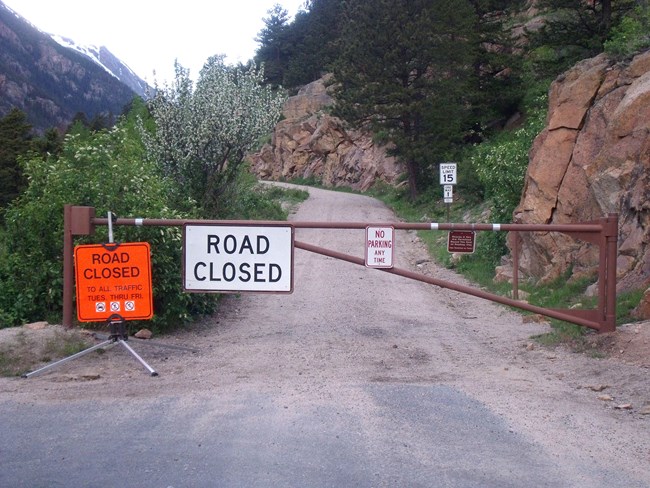 Old Fall River Road Closed to All Users_Spring Opening