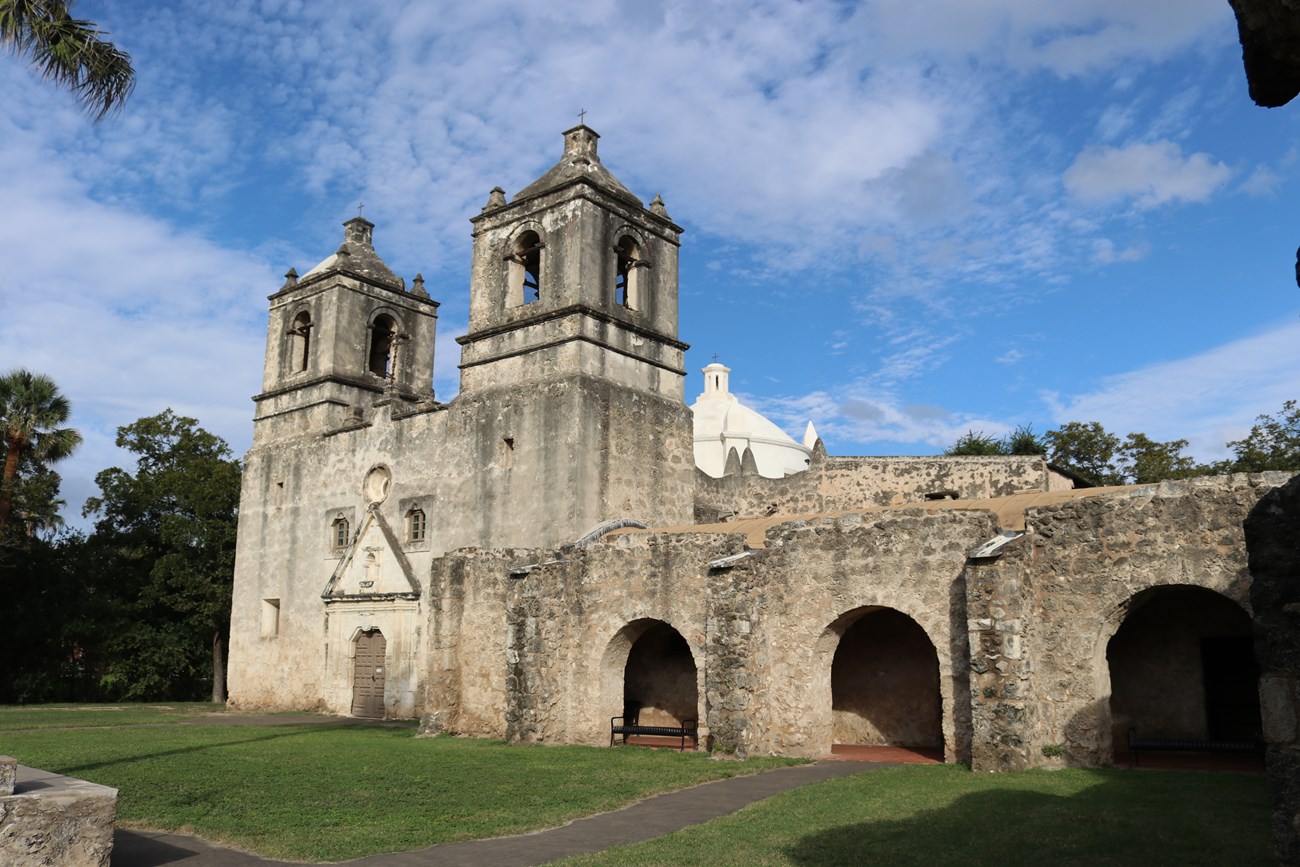 Mission Concepcion view of the church