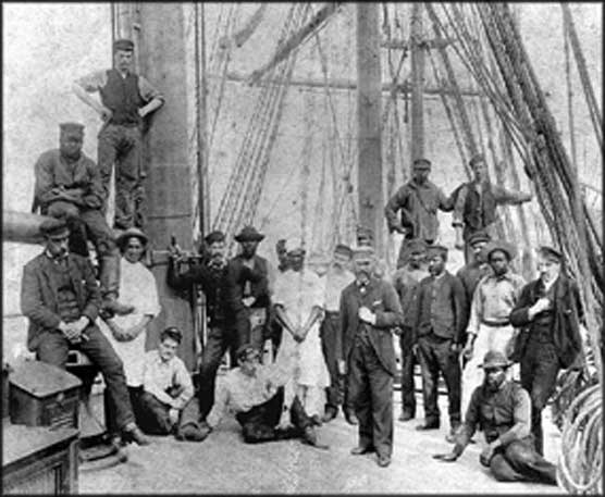 The crew of the British ship Rathdown photographed in San Francisco in 1892. K9.28,157nl