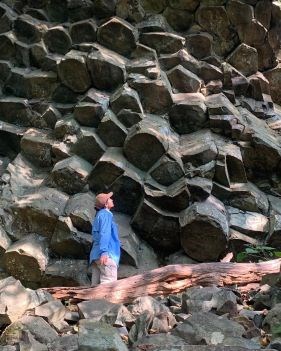 Columnar Jointing at Compton Peak