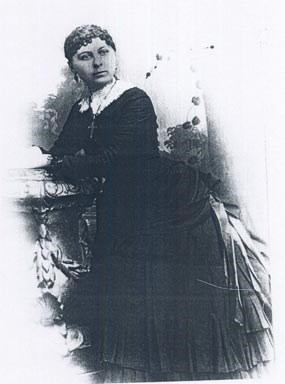 Photograph of Maria Nix