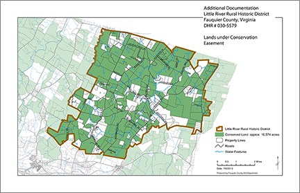 Map showing the boundary of the historic district, which has an oblong shape that is wider at the north end. Areas of conserved land are shown within the boundary in a patchwork quilt of a green color.