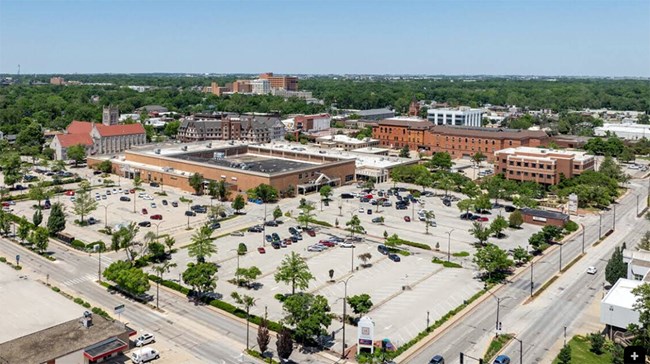 Lincoln Square Mall map