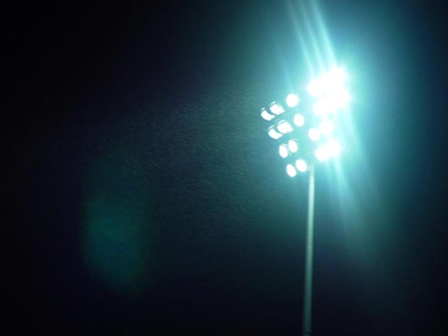 LED stadium light produces glare, scatters light to the atmosphere