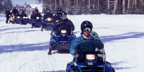 500x250_snowmobile_YELL_NPSphoto