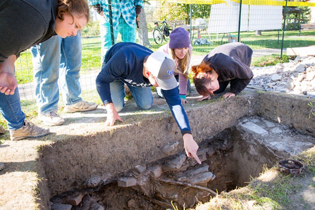 The Cataract House Archaeological Project