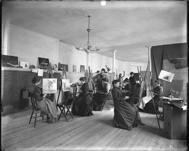 Women painting at easels in a class at the Art Students League, Washington, D.C