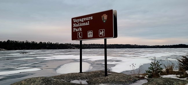 snow cover on bare ice at Ash River