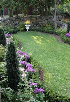 The Sunken Garden at Weir Farm NHS -side