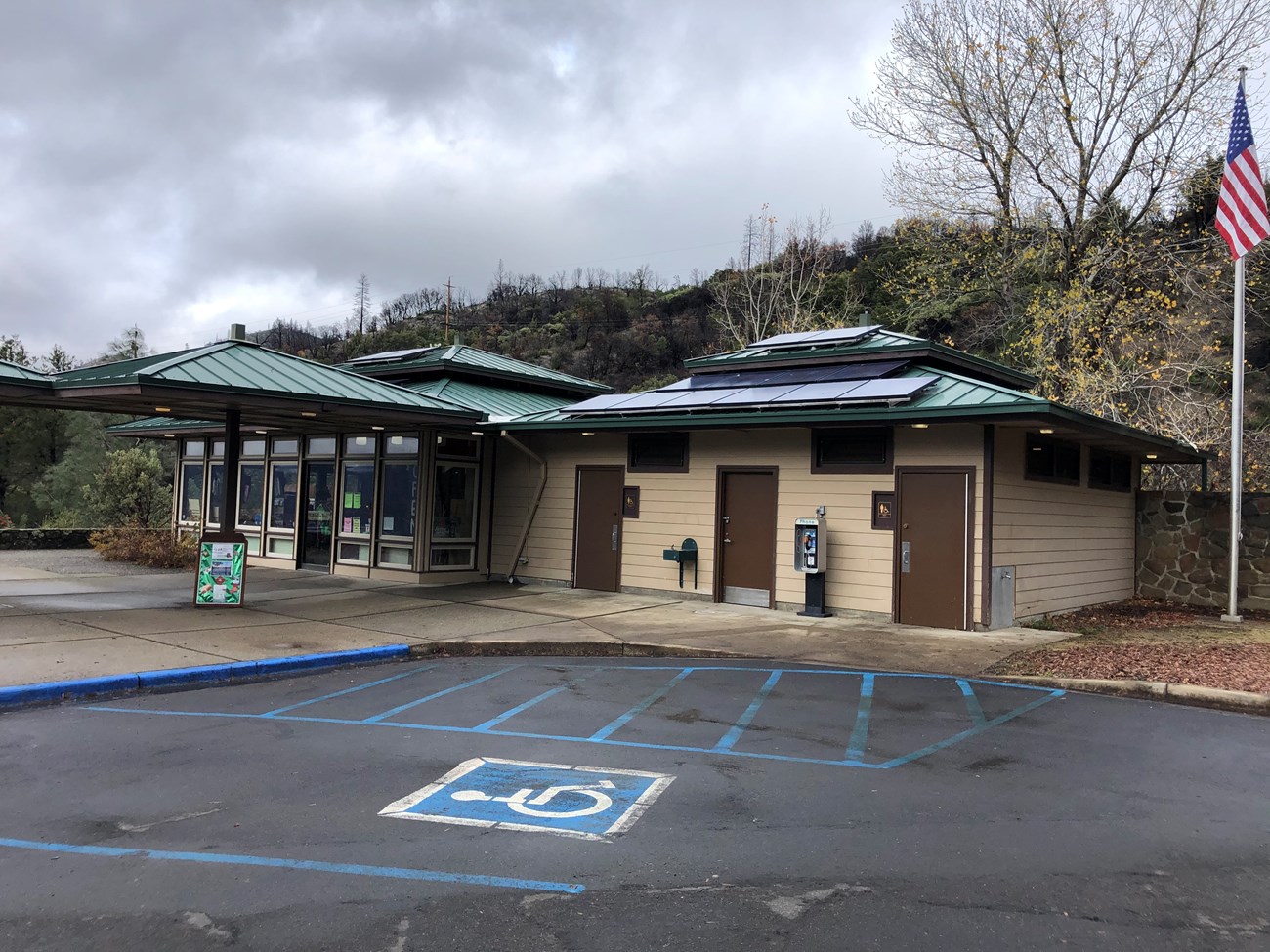 Whiskeytown NRA Visitors Center