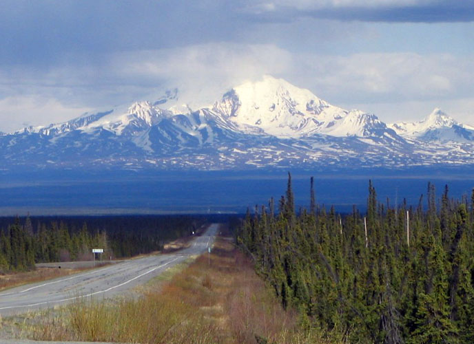 Glenn Hwy looking northeast towards Glennallen