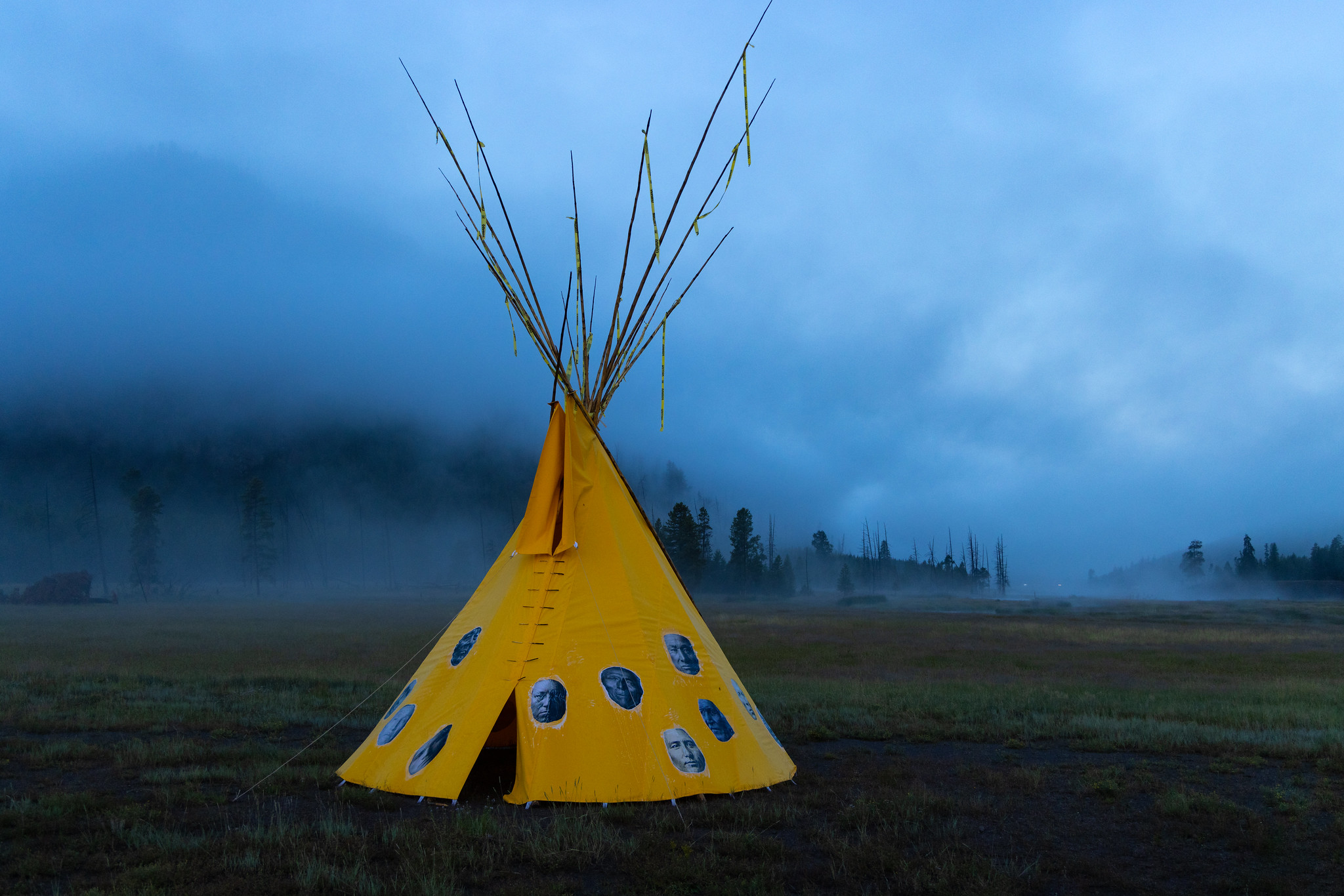 Yellowstone Revealed 2023: foggy morning before sunrise