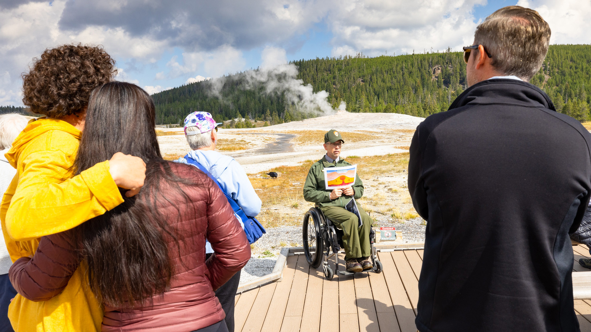 Ranger program at Old Faithful before an eruption