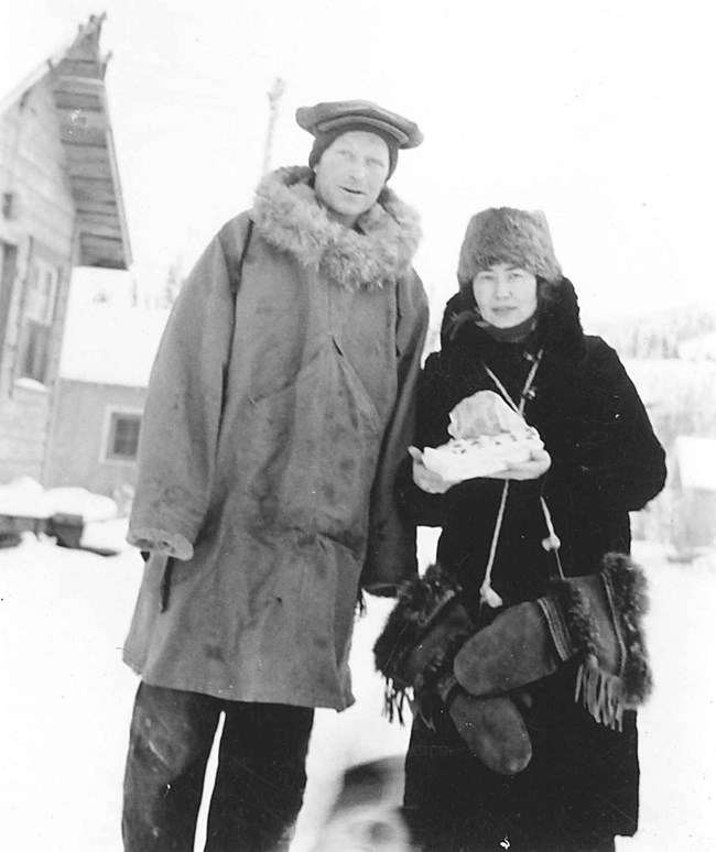 Al and Mildred Hendricks dressed in warm winter clothing
